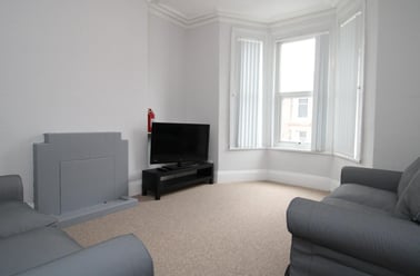 Ashford Road, Mannamead, Plymouth - Image 2